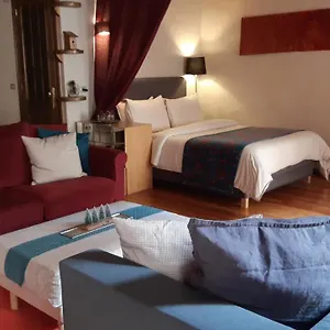 Apartment A Deux Pas ...